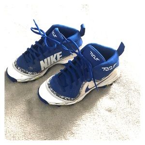 Boys Nike baseball cleats